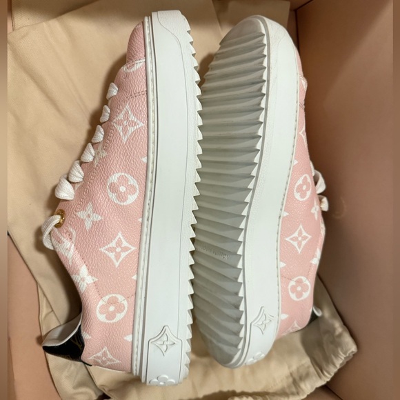 Louis Vuitton Pink & White Monogram Sneakers - Picture 7 of 8